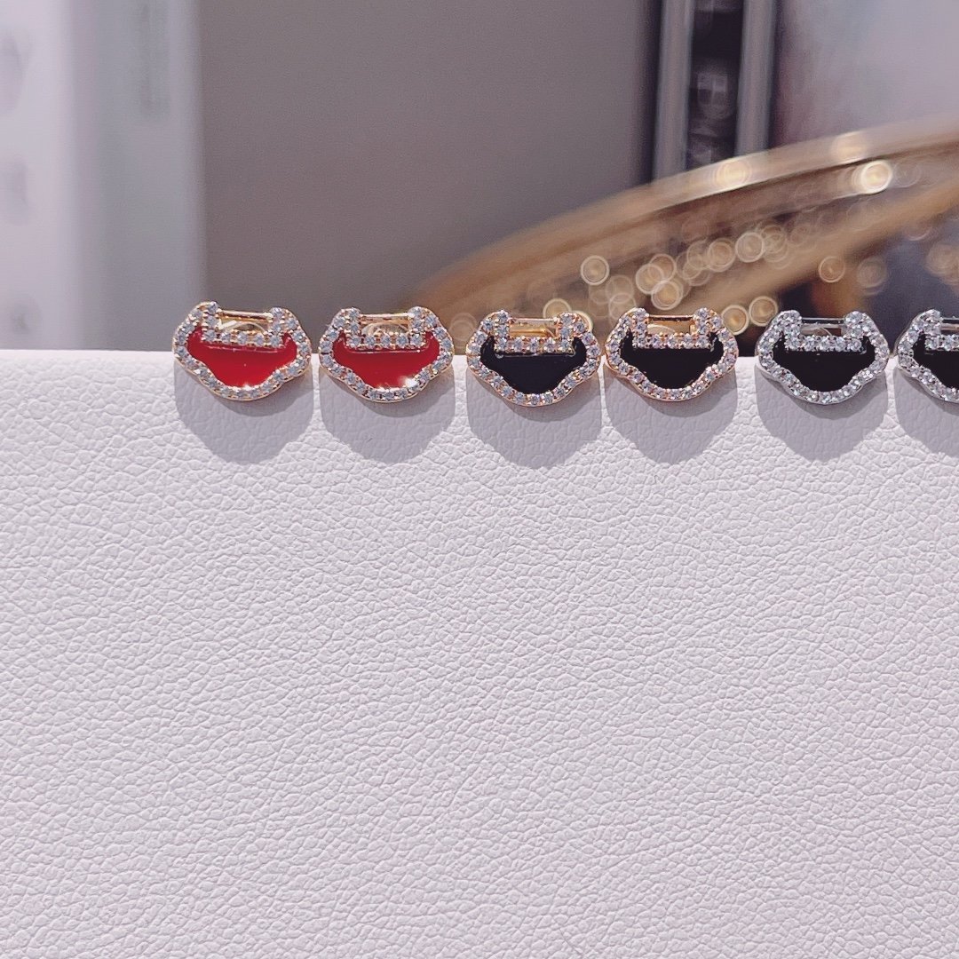 Qeelin Wulu Legend Red Gourd Earrings