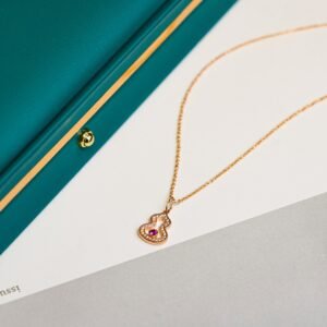 Wulu Legend series hollow gourd red diamond necklace
