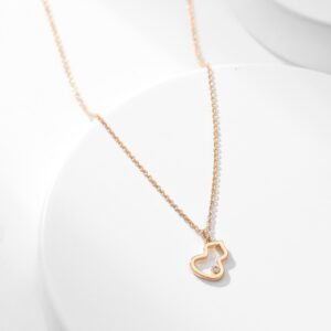 QE hollowed out gourd bottom single diamond necklace