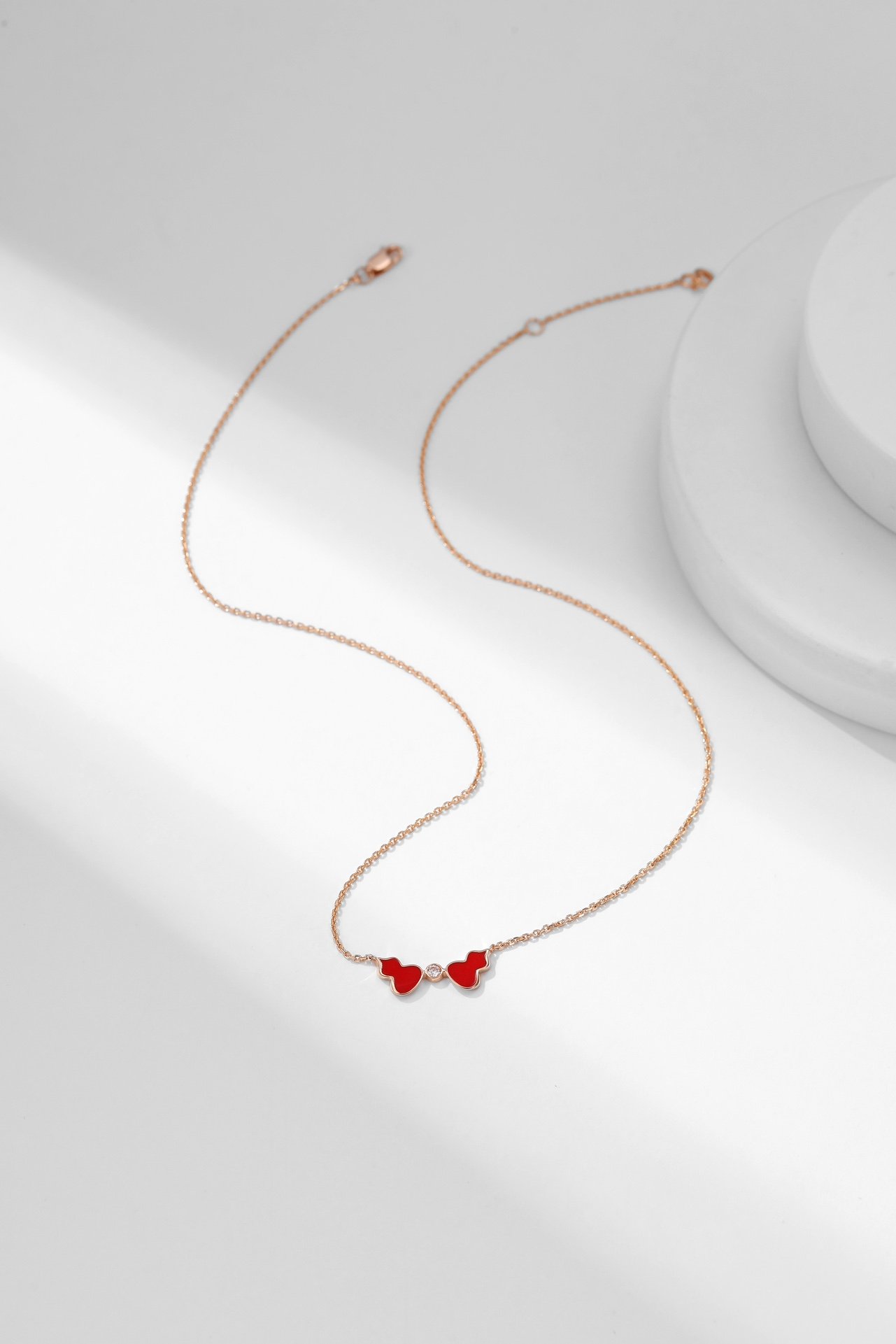 Small size double gourd necklace with diamonds - 图片 5