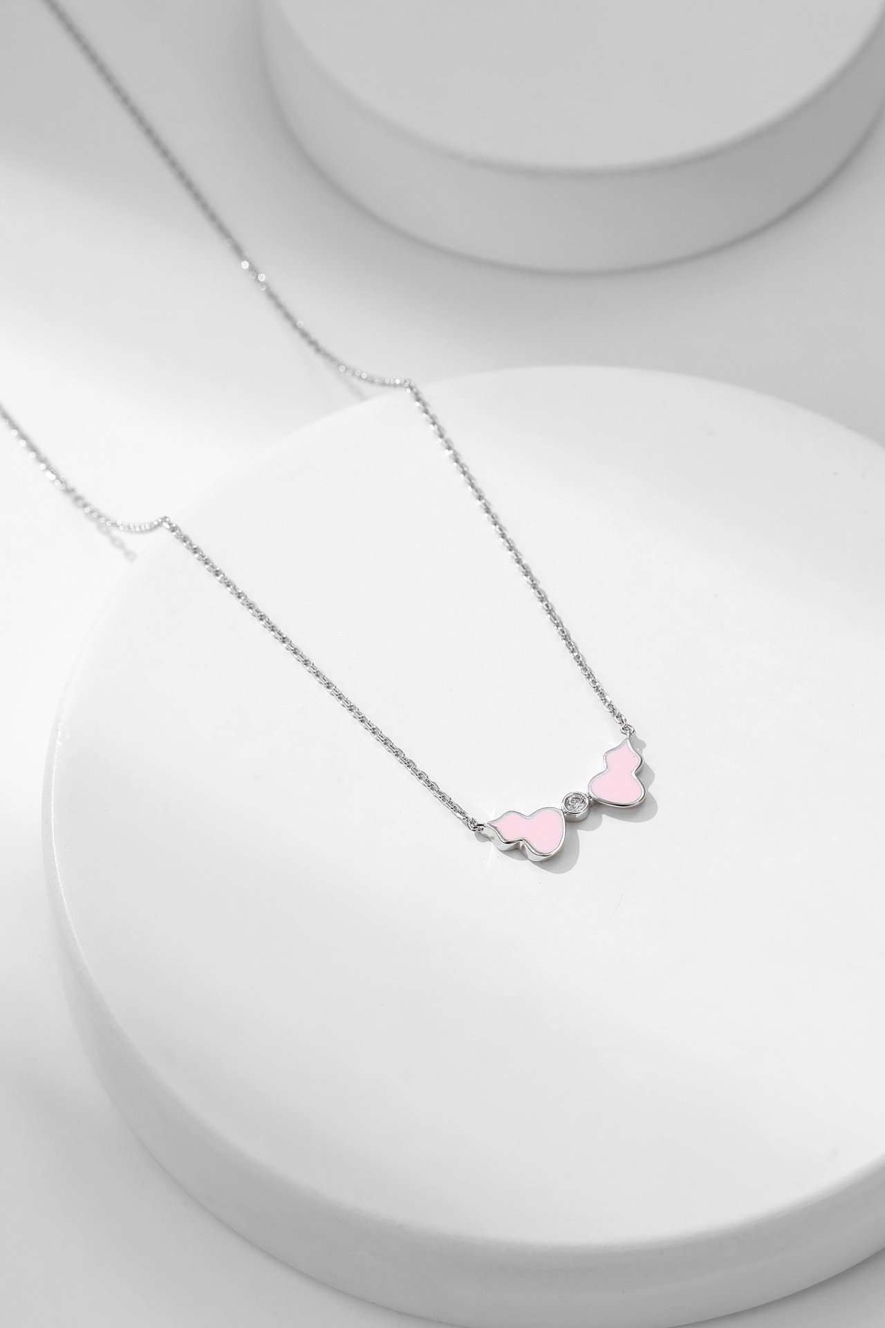 Small size double gourd necklace with diamonds - 图片 9