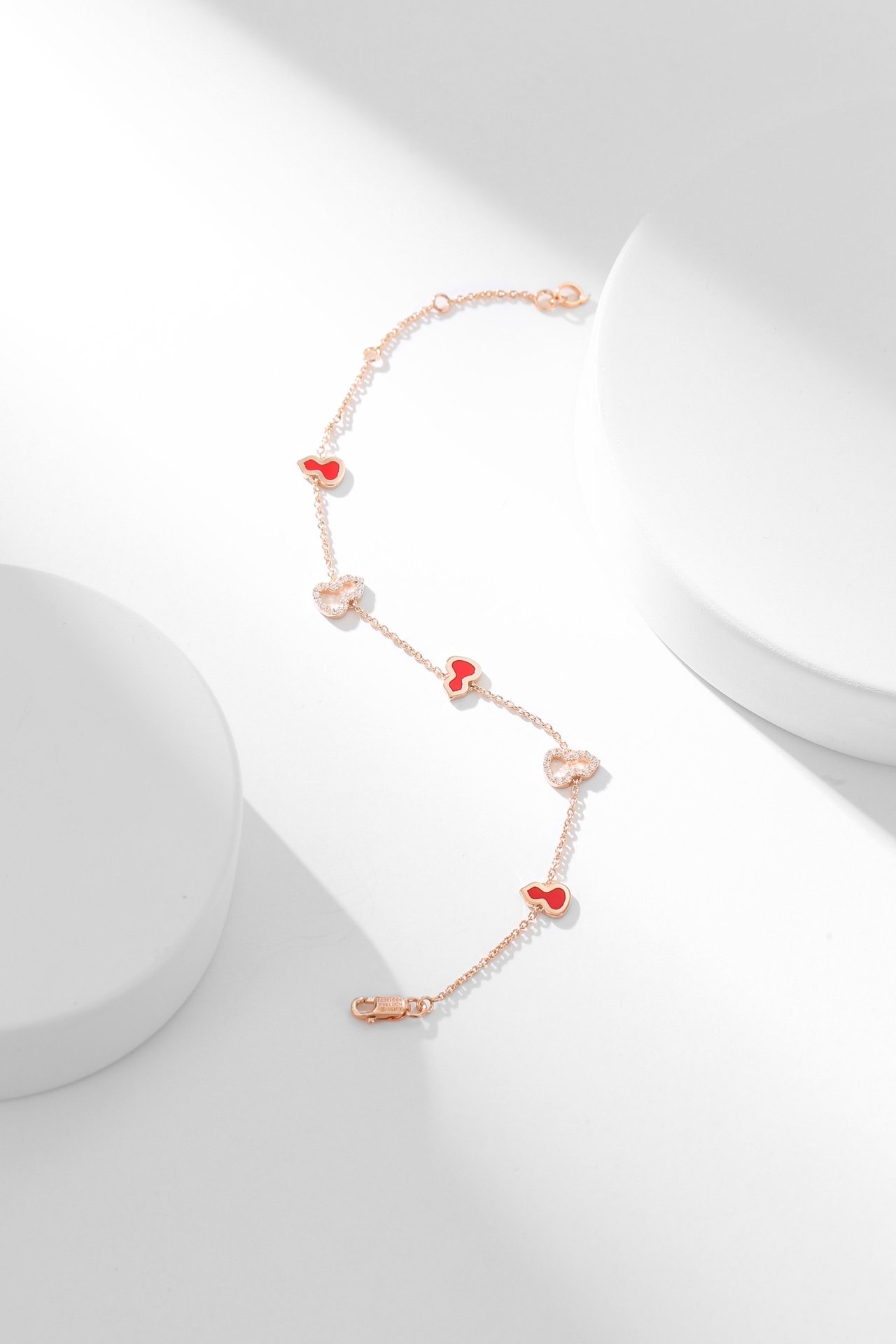 Qeelin Red Enamel 5-Gourd Diamond Set Bracelet