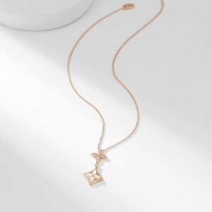 Diamond studded white mother of pearl necklace with diamond patterns