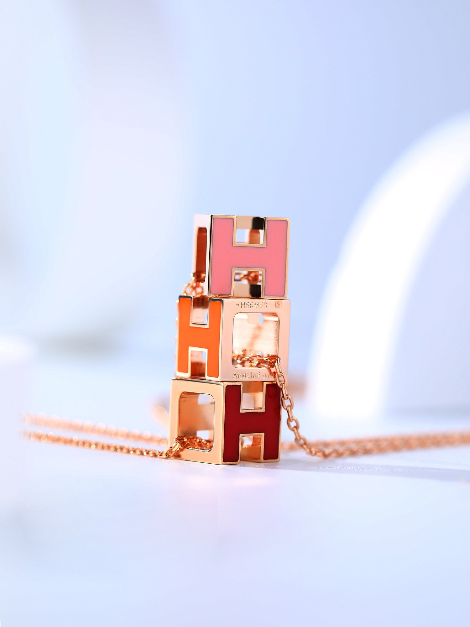 H Family Classic Magic Cube Necklace - 图片 3