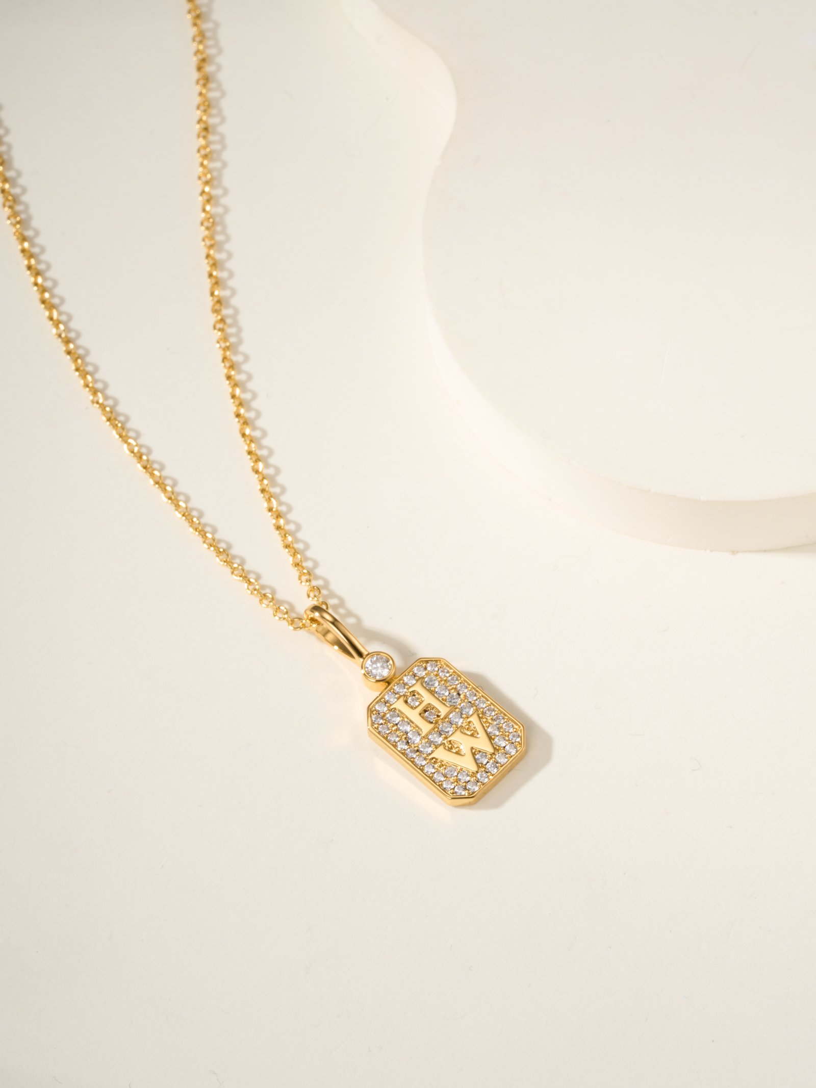 HW perfume bottle necklace - Image 10