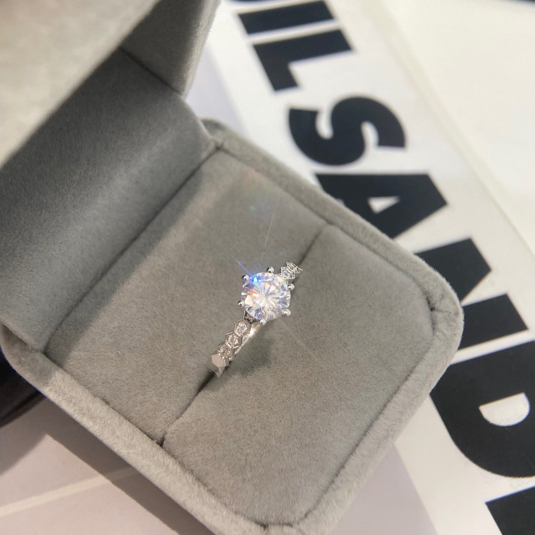 CHUAMET Honeycomb main diamond 1ct ring (2.5mm stackable) - 图片 4