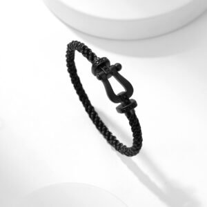 10 degree diamond matte black buckle bracelet (large size)