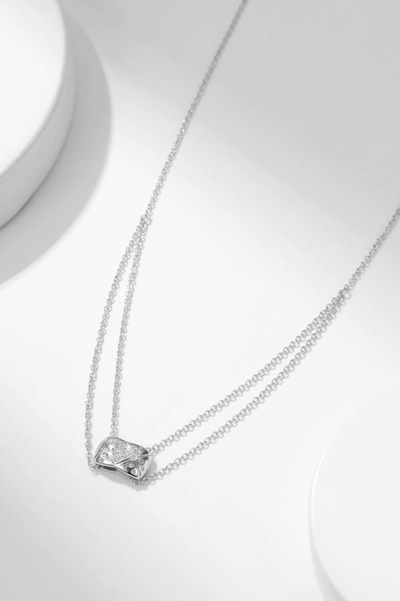 Coco diamond studded diamond grid necklace - Image 15