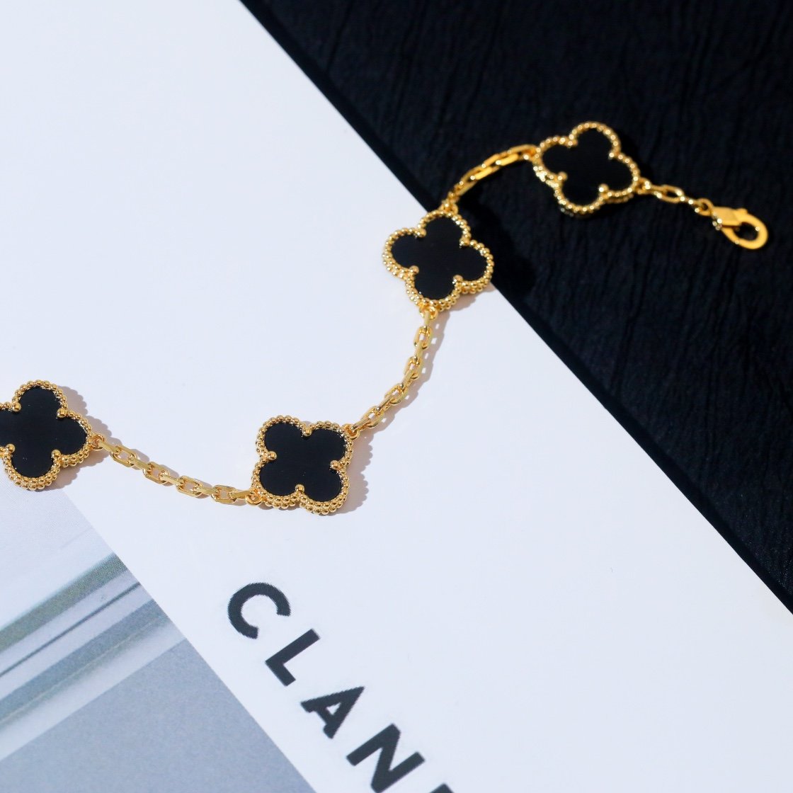 Vintage Alhambra Bracelet with 5 Flower Black Agate - 图片 5