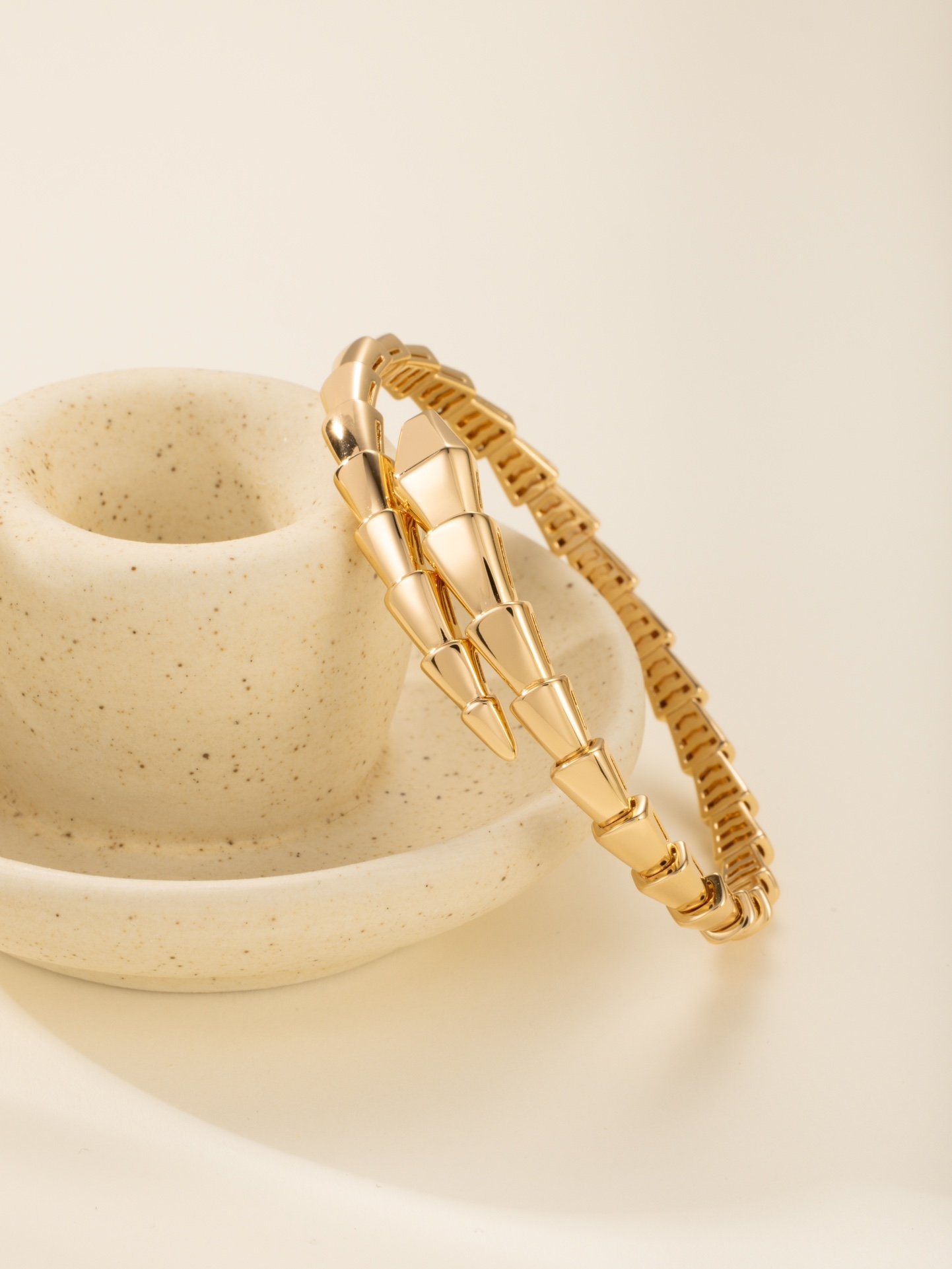 Elastic non diamond snake bracelet - Image 3