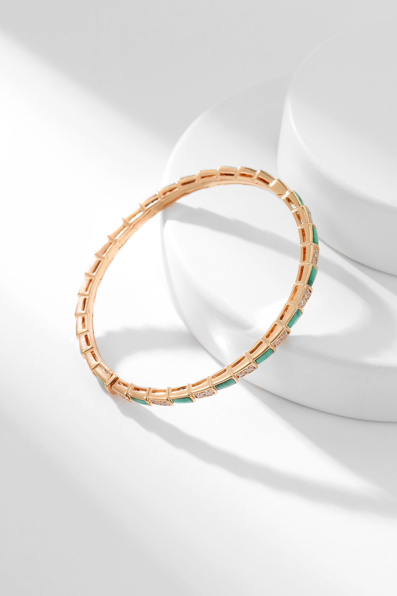 Turquoise bracelet with snake bone beads - 图片 2