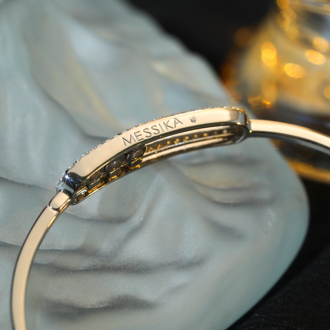 Messica Noa Three Diamond Sliding Bracelet (Color White) - 图片 5