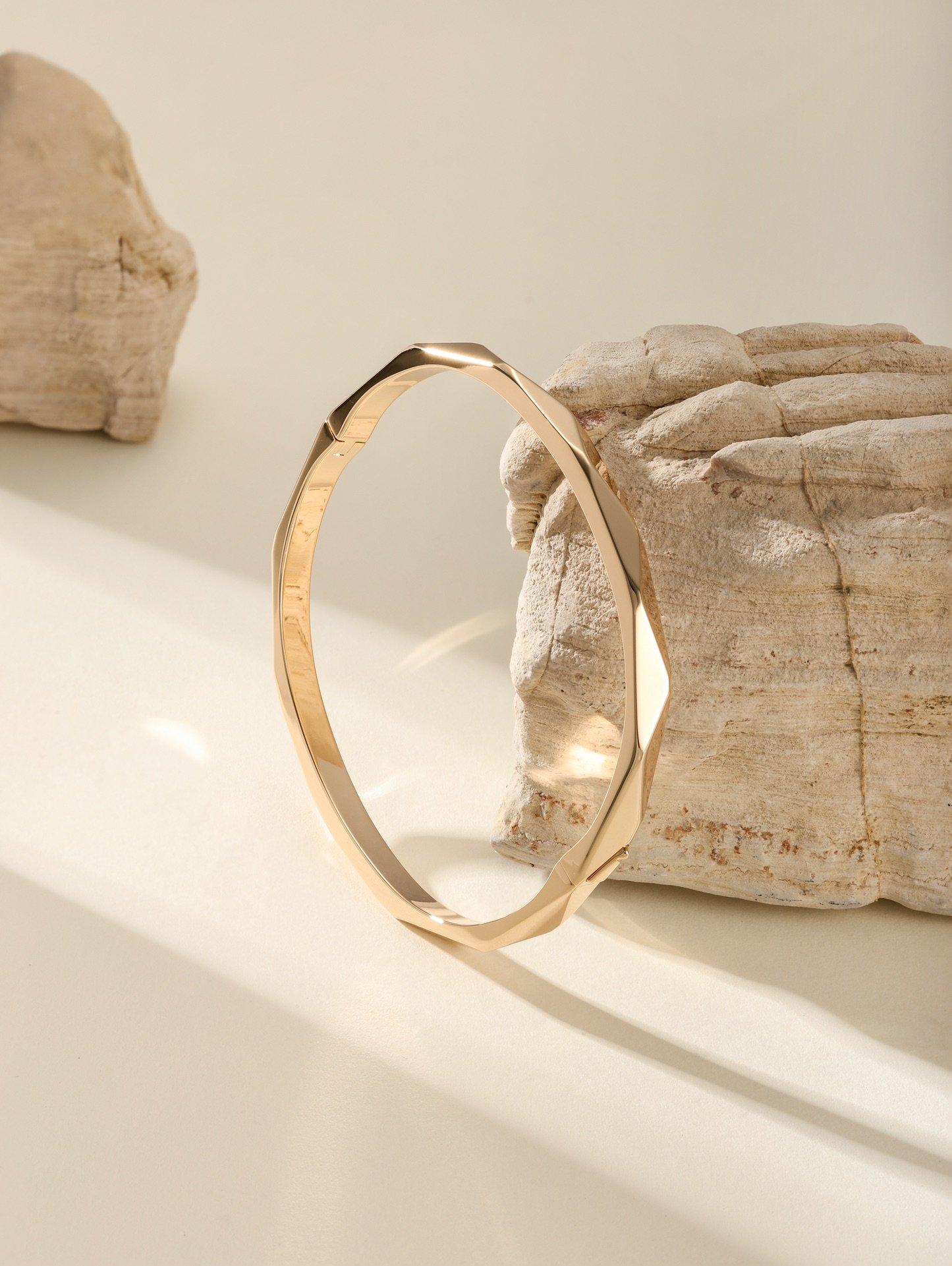 Graff Diamond Free Bracelet - Image 8