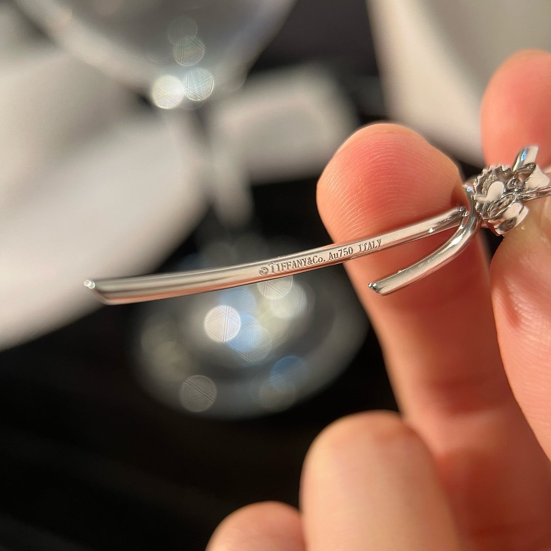 T Knot series long string earrings - 图片 3