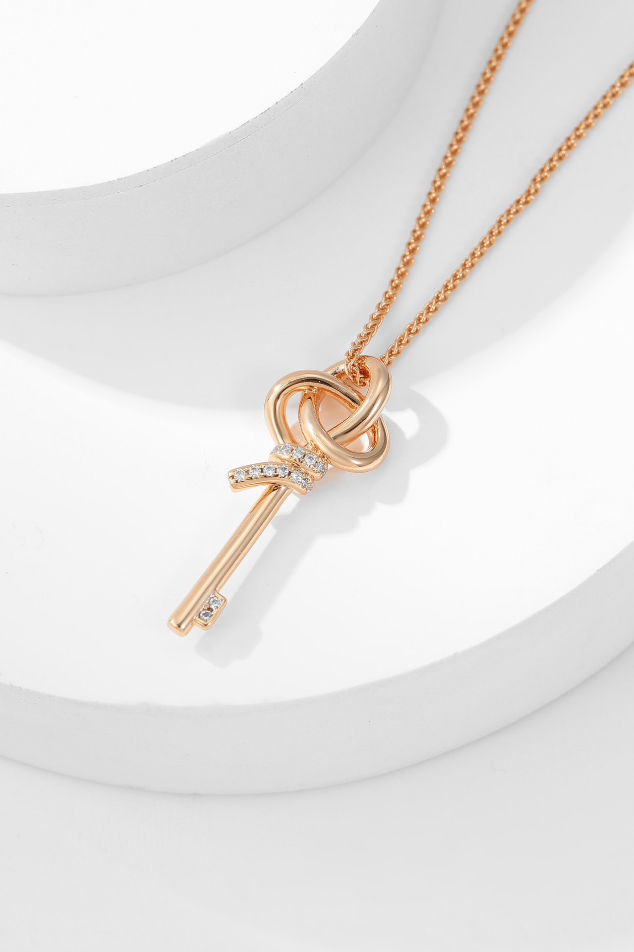 Woven Series Small Diamond Set Key Necklace - 图片 6