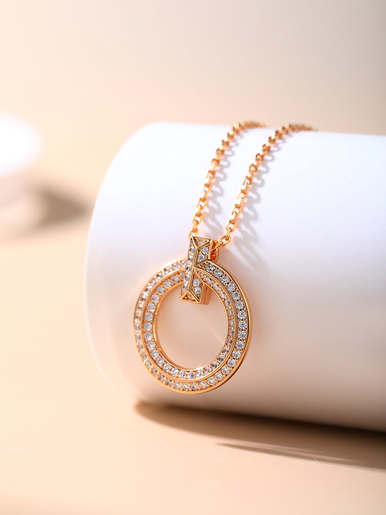 T1 Round Full Diamond Necklace - Image 2
