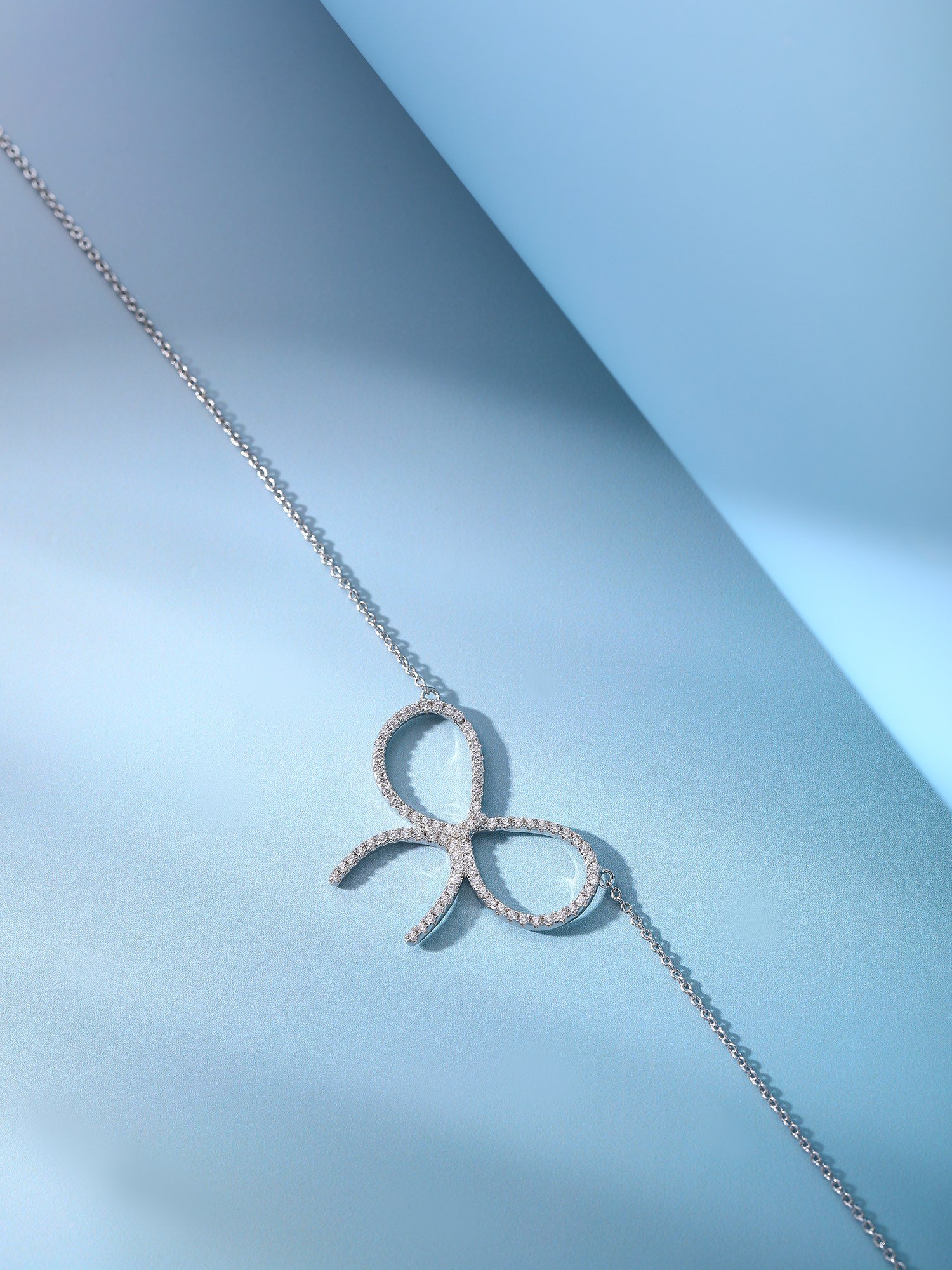 Handmade diamond studded bow necklace - 图片 4