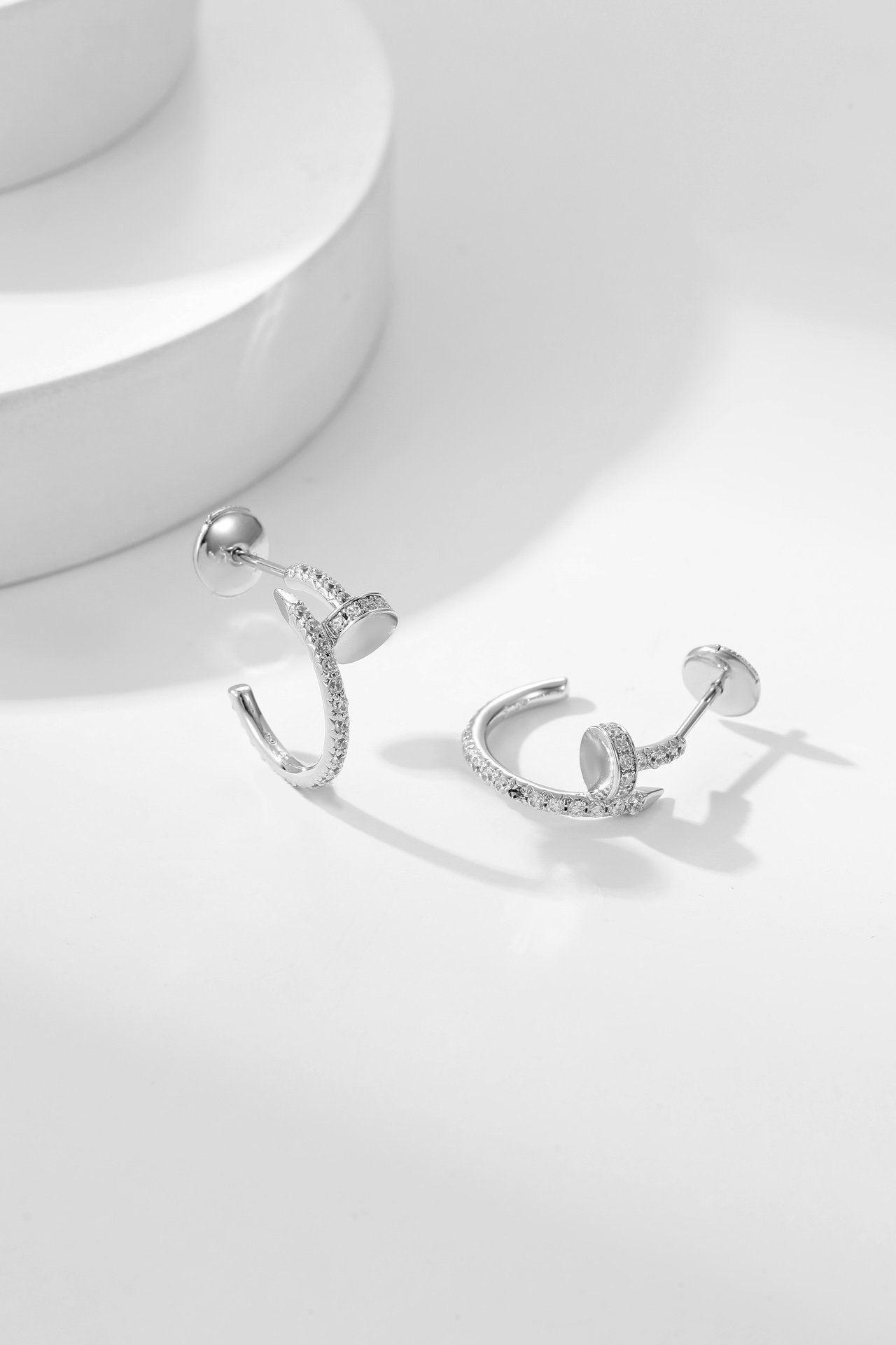 Nail studded earrings - 图片 4