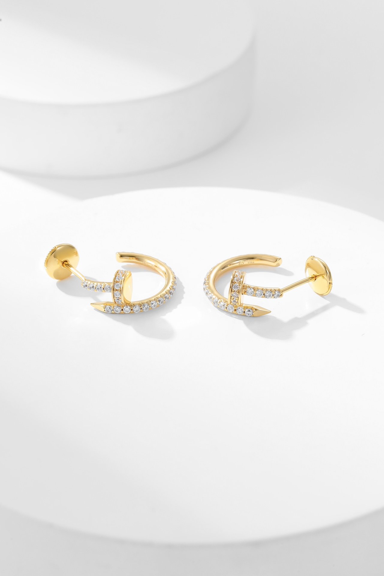 Nail studded earrings - 图片 3