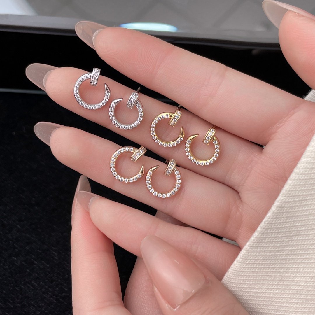 Nail series earrings full diamond mini style - Image 8