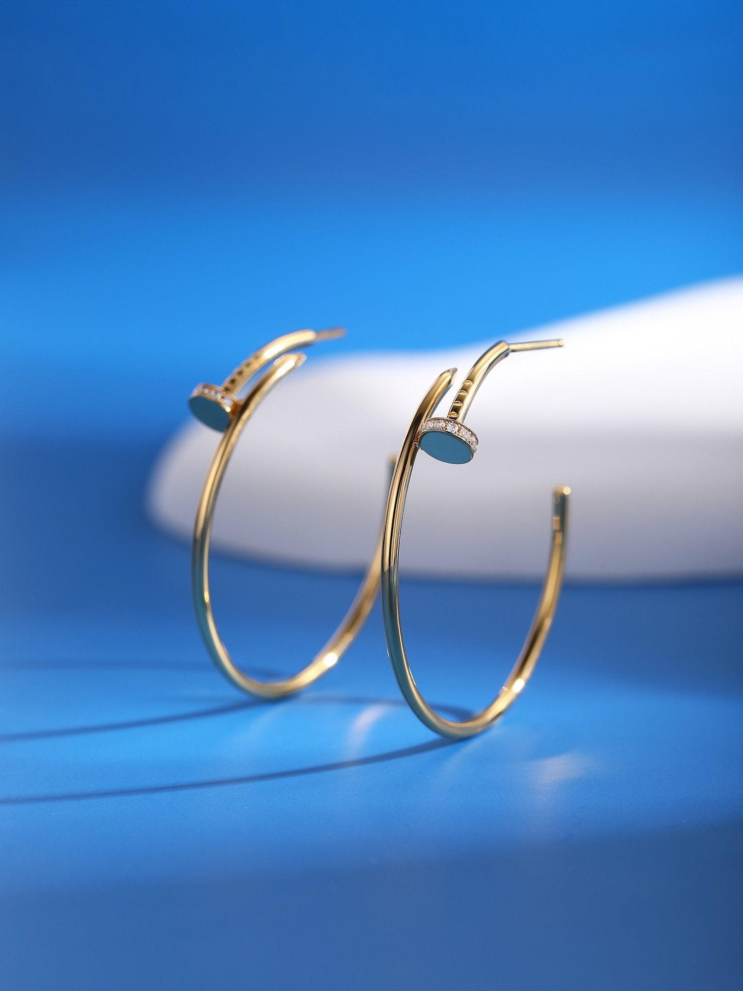 Nail Head Tail Diamond Large Earrings - Image 9