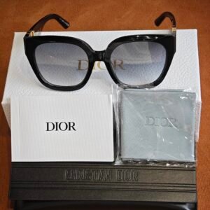 Dior 30 Montaigne