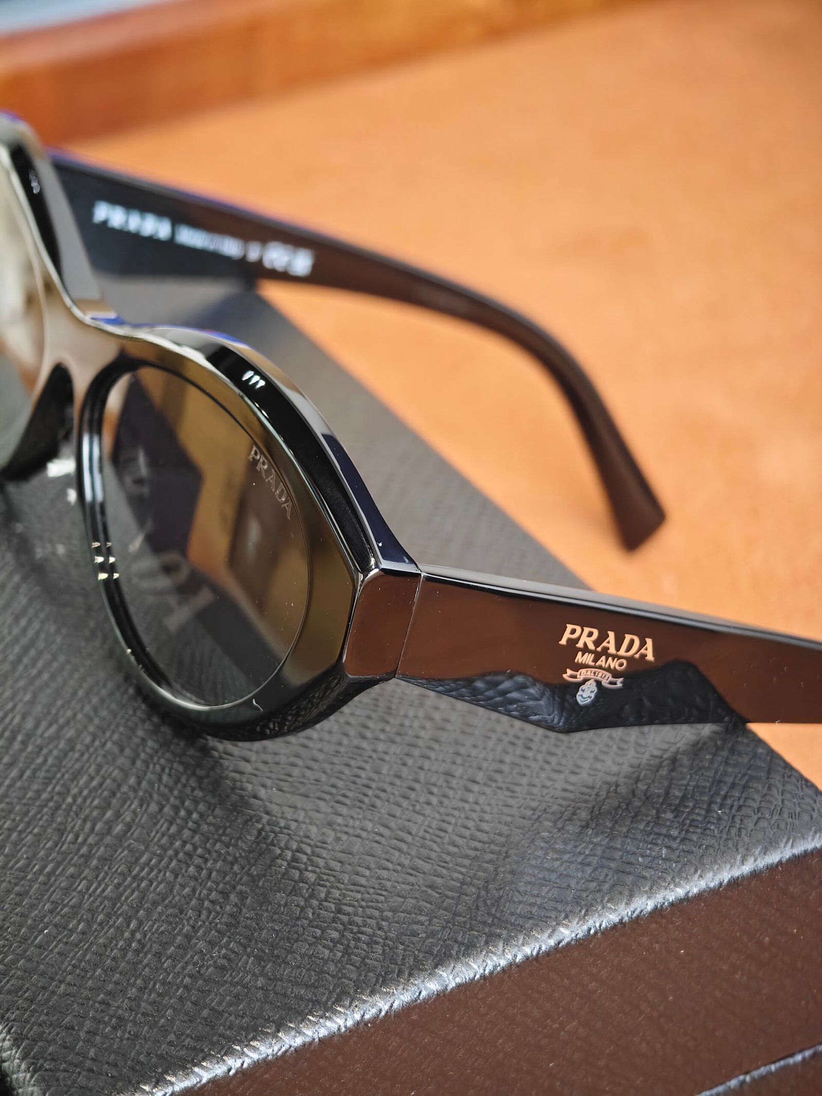 Prada Vertige( PR26ZS) - 图片 4